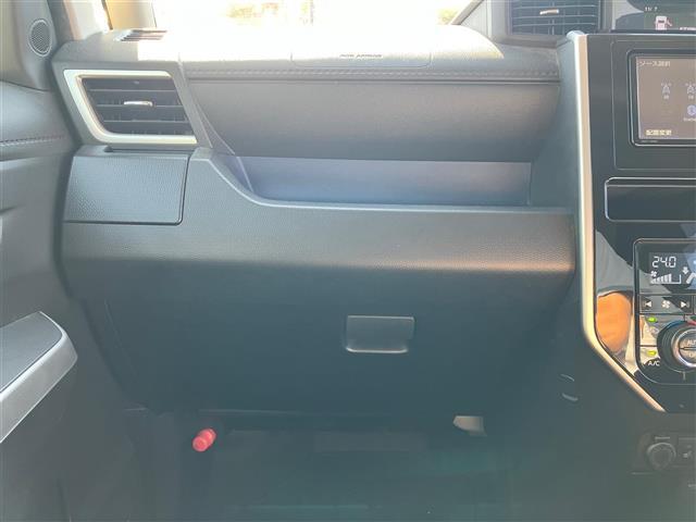 ルーミー カスタムＧ　純正ナビ／全方位カメラ／ＥＴＣ２．０／Ｄ席Ｎ席シートヒーター／両側パワースライドドア／クルーズコントロール／オートエアコン／スペアキー１本／純正フロアマット／純正アルミホイール／コーナーセンサー前後（31枚目）