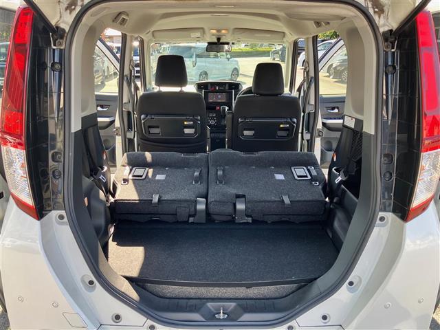 ルーミー カスタムＧ　純正ナビ／全方位カメラ／ＥＴＣ２．０／Ｄ席Ｎ席シートヒーター／両側パワースライドドア／クルーズコントロール／オートエアコン／スペアキー１本／純正フロアマット／純正アルミホイール／コーナーセンサー前後（39枚目）