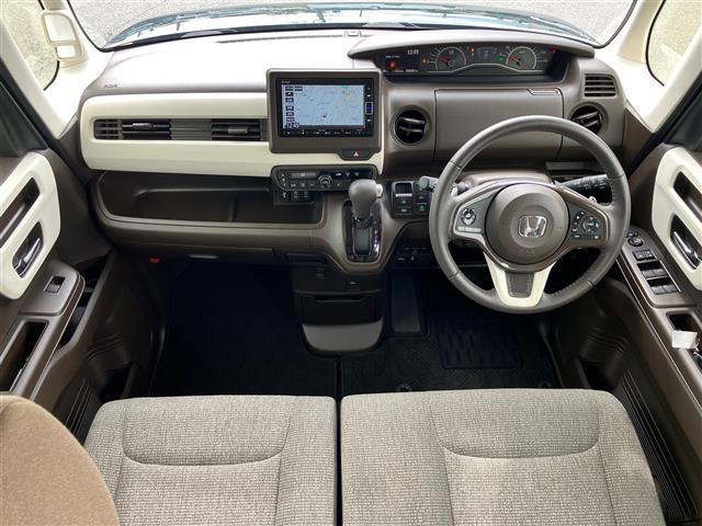 N-BOX L・ターボ 純正ナビ/バックカメラ/両側パワースライドドア/ETC/パドルシフト/ターボ/レーダークルーズコントロール/スペアキー2本/USB/シートヒーター/コーナーセンサー/リモコンエンジンスターター/LED(2枚目)