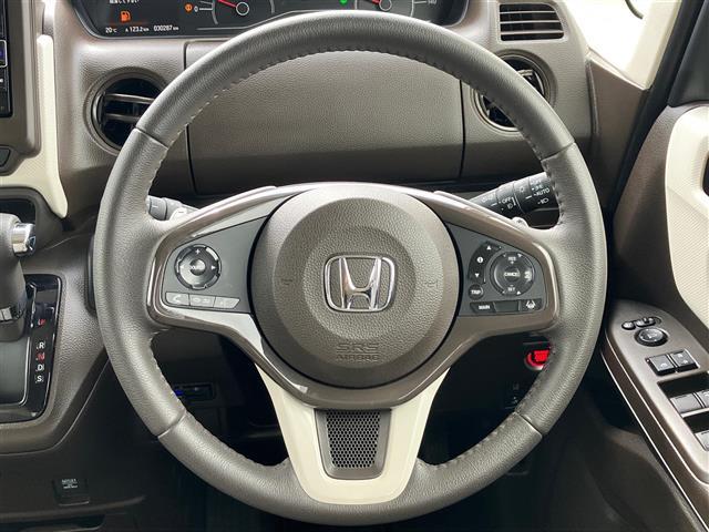 N-BOX L・ターボ 純正ナビ/バックカメラ/両側パワースライドドア/ETC/パドルシフト/ターボ/レーダークルーズコントロール/スペアキー2本/USB/シートヒーター/コーナーセンサー/リモコンエンジンスターター/LED(11枚目)