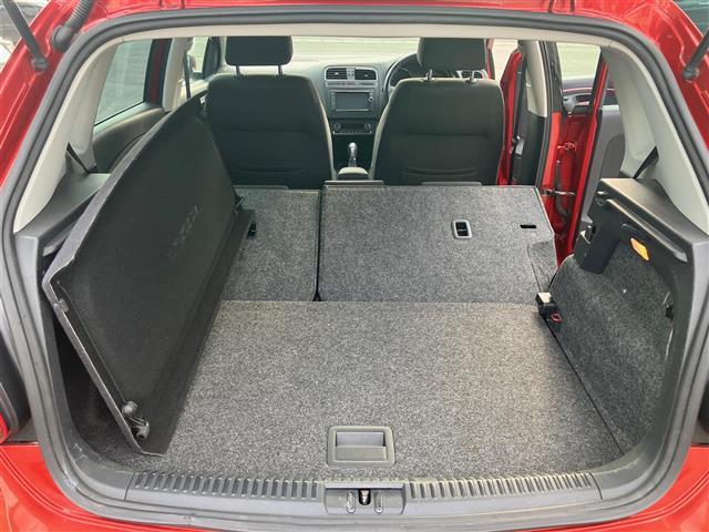 ポロ TSIコンフォートライン 純正ナビ/バックカメラ/ドライブレコーダー前後/リモコンキー/スペアキー1本/パドルシフト/レーダークルーズコントロール/純正アルミホイール/オートライト/W+サイドエアバッグ/横滑り防止装置(38枚目)