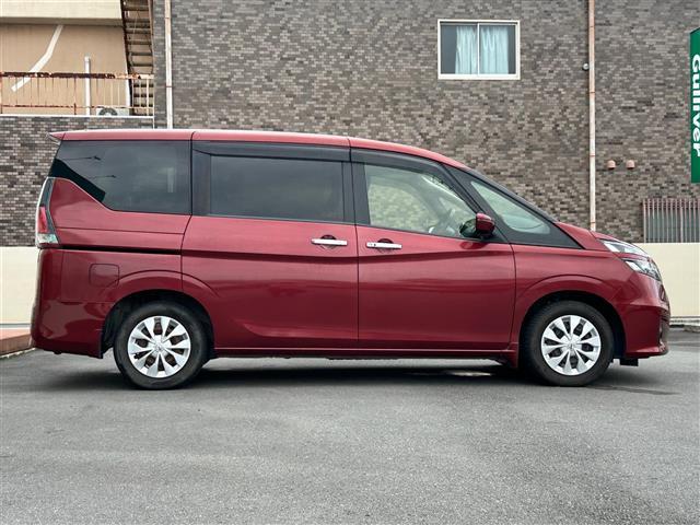 セレナ S 純正ナビ/バックカメラ/ドライブレコーダー/純正ETC/スマートキー/スペアキー1本/クルーズコントロール/純正フロアマット/純正アルミホイール/片側パワースライドドア/衝突軽減システム/ABS(6枚目)