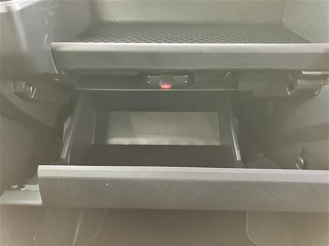 タフト Ｇ　純正９型ナビ／全方位カメラ／ドライブレコーダー／Ｄ席Ｎ席シートヒーター／ガラスルーフ／ルーフレール／純正フロアマット／純正アルミホイール／コーナーセンサー前後／レーンキープアシスト／衝突軽減システム（30枚目）