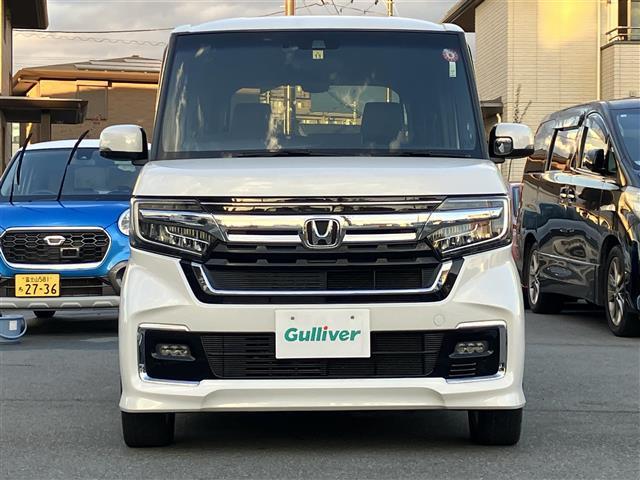 Ｎ－ＢＯＸカスタム Ｌターボ　純正８型ナビ／バックカメラ／ＥＴＣ／シートヒーター／パドルシフト／ターボ／レーダークルコン／ＵＳＢ／純正フロアマット／純正アルミ／コーナーセンサー／レーンキープアシスト／盗難防止装置／衝突軽減システム（6枚目）