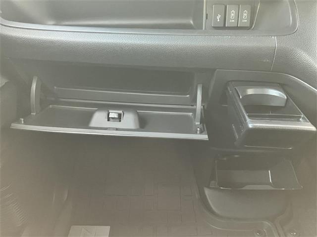 Ｎ－ＢＯＸカスタム Ｌターボ　純正８型ナビ／バックカメラ／ＥＴＣ／シートヒーター／パドルシフト／ターボ／レーダークルコン／ＵＳＢ／純正フロアマット／純正アルミ／コーナーセンサー／レーンキープアシスト／盗難防止装置／衝突軽減システム（29枚目）