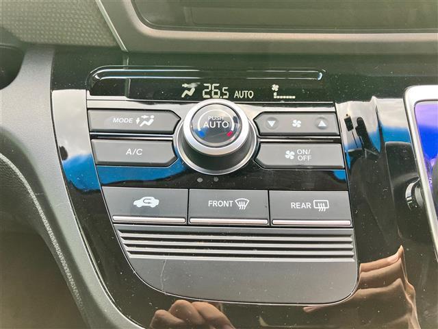 【　オートエアコン　】車内温度を感知して自動で温度調整をしてくれるのでいつでも快適な車内空間を創り上げます！