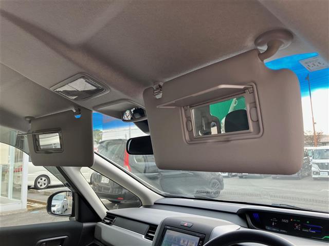 【　内装インテリア　】現車の確認はお電話で在庫のご確認の上、是非ご来店くださいませ！ご来店の難しい方は店舗スタッフがお電話やメールで詳細をお答えさせて頂きます。