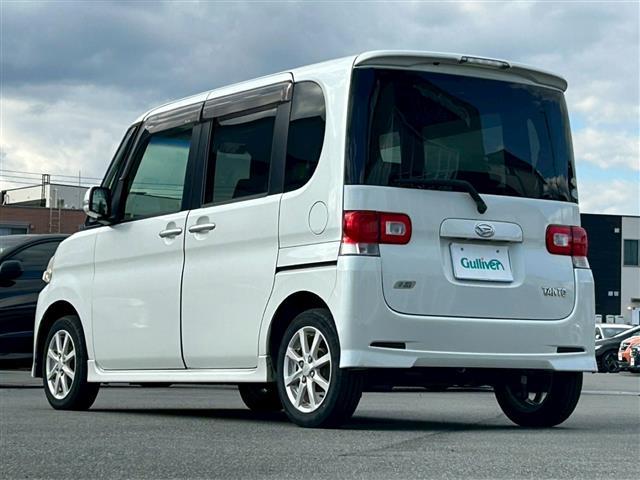 タント Ｇ　ＥＴＣ．ＡＢＳ．ベンチシート．パワーステアリング．パワーウィンドウ．スマートキー．オートエアコン．布シート．純正フロアマット．純正アルミホイール．Ｗエアバッグ（4枚目）