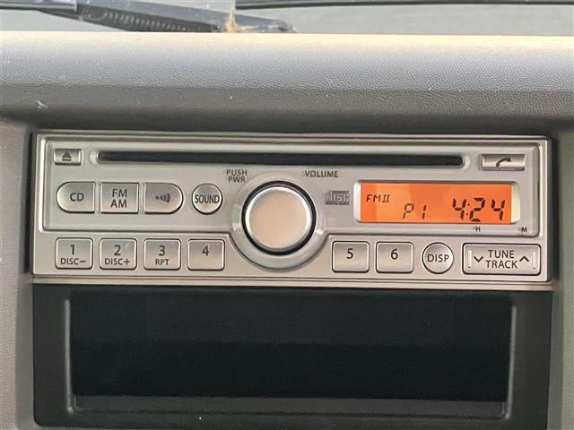 NV100クリッパーバン GX マニュアルエアコン/リモコンキー/パワーウィンドウ/パワーステアリング/CD.CDチェンジャー/純正フロアマット/布シート/両側スライドドア/盗難防止装置(17枚目)