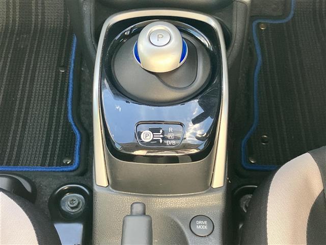 ノート e-パワー X 純正ナビ/全方位カメラ/デジタルインナーミラー/純正ドライブレコーダー/純正ETC/スマートキー/純正フロアマット/コーナーセンサー前後/レーンキープアシスト/Wエアバッグ/衝突軽減システム/LED(26枚目)