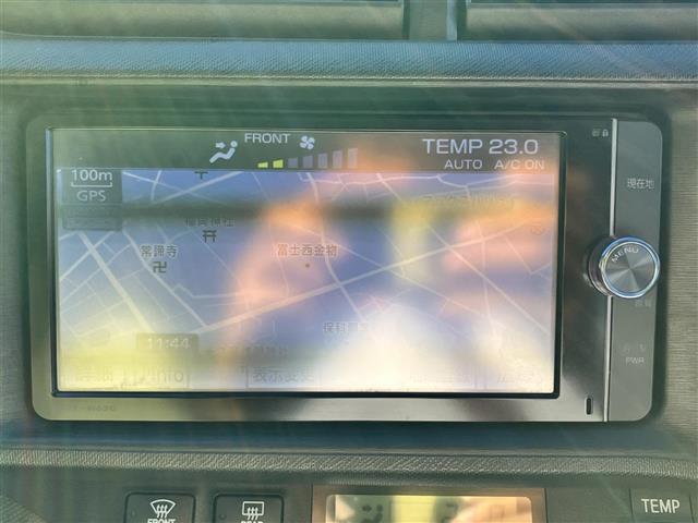 アクア Ｓ　純正ナビ／ＥＴＣ／オートエアコン／オートライト／エンジンスタートボタン／パワーステアリング／パワーウィンドウ／取扱説明書／スマートキー／オートエアコン／純正フロアマット／布シート／Ｗエアバック／ＡＢＳ（20枚目）
