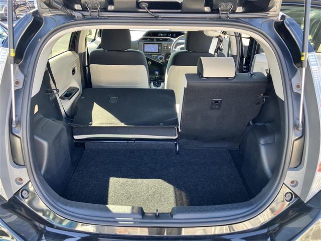 アクア Ｓ　純正ナビ／ＥＴＣ／オートエアコン／オートライト／エンジンスタートボタン／パワーステアリング／パワーウィンドウ／取扱説明書／スマートキー／オートエアコン／純正フロアマット／布シート／Ｗエアバック／ＡＢＳ（38枚目）