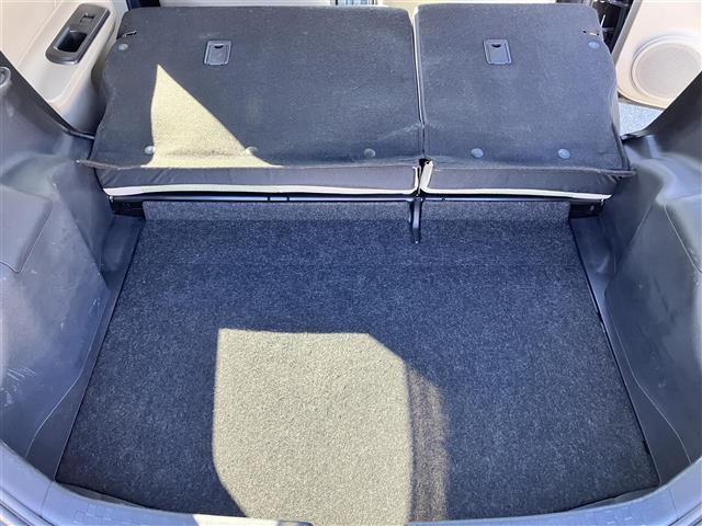 アクア Ｓ　純正ナビ／ＥＴＣ／オートエアコン／オートライト／エンジンスタートボタン／パワーステアリング／パワーウィンドウ／取扱説明書／スマートキー／オートエアコン／純正フロアマット／布シート／Ｗエアバック／ＡＢＳ（40枚目）