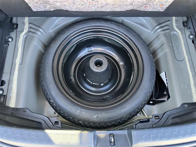 アクア Ｓ　純正ナビ／ＥＴＣ／オートエアコン／オートライト／エンジンスタートボタン／パワーステアリング／パワーウィンドウ／取扱説明書／スマートキー／オートエアコン／純正フロアマット／布シート／Ｗエアバック／ＡＢＳ（41枚目）