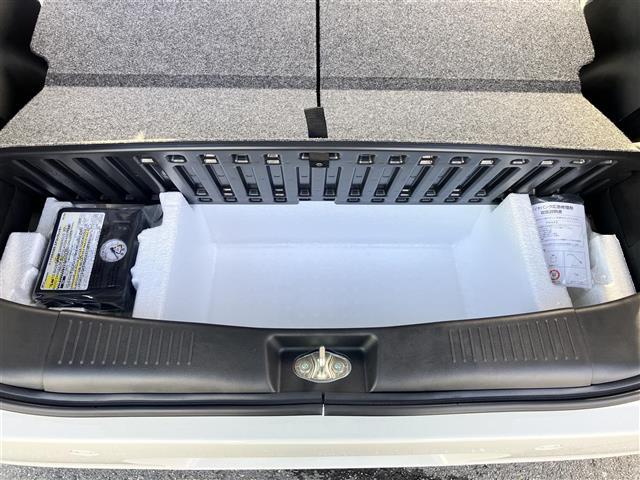 ワゴンＲスマイル ハイブリッドＸ　届出済未使用車／純正９型ナビ／全方位カメラ／保証書／取扱説明書／レーダークルーズコントロール／ＵＳＢ／前席シートヒーター／両側パワースライドドア／コーナーセンサー前後／ヘッドアップディスプレイ／ＬＥＤ（41枚目）