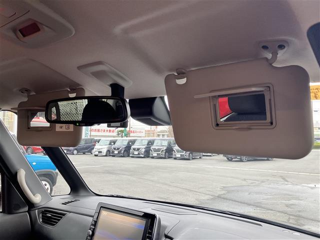 ルークス ハイウェイスター　Ｇターボプロパイロットエディション　純正９型ナビ／全方位カメラ／ドラレコ前後／ＥＴＣ２．０／保証書／記録簿／取扱説明書／タ－ボ／プロパイロット／レ－ダ－クルコン／スペアキ－１本／ＵＳＢ／純正フロアマット／両側パワスラ／コ－ナ－センサ－（32枚目）