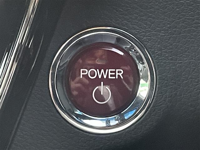 ヴェゼル ハイブリッドＲＳ・ホンダセンシング　純正ナビ／ホンダセンシング／バックカメラ／Ｄ＋Ｎ席シートヒーター／パドルシフト／クルコン／純正アルミホイール／純正フロアマット／レーンキープアシスト／ＥＴＣ／横滑り防止装置／キセノンヘッドライト（22枚目）
