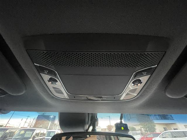 ヴェゼル ハイブリッドＲＳ・ホンダセンシング　純正ナビ／ホンダセンシング／バックカメラ／Ｄ＋Ｎ席シートヒーター／パドルシフト／クルコン／純正アルミホイール／純正フロアマット／レーンキープアシスト／ＥＴＣ／横滑り防止装置／キセノンヘッドライト（29枚目）