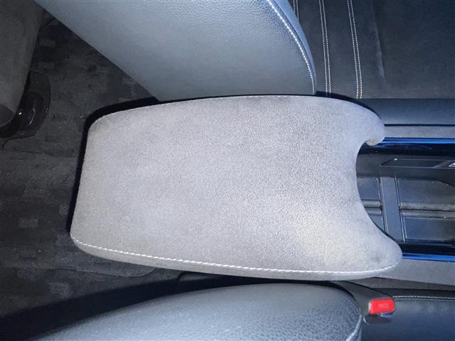 ヴェゼル ハイブリッドＲＳ・ホンダセンシング　純正ナビ／ホンダセンシング／バックカメラ／Ｄ＋Ｎ席シートヒーター／パドルシフト／クルコン／純正アルミホイール／純正フロアマット／レーンキープアシスト／ＥＴＣ／横滑り防止装置／キセノンヘッドライト（33枚目）