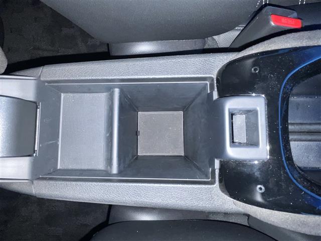 ヴェゼル ハイブリッドＲＳ・ホンダセンシング　純正ナビ／ホンダセンシング／バックカメラ／Ｄ＋Ｎ席シートヒーター／パドルシフト／クルコン／純正アルミホイール／純正フロアマット／レーンキープアシスト／ＥＴＣ／横滑り防止装置／キセノンヘッドライト（34枚目）