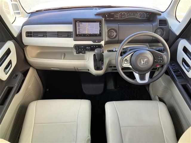 Ｎ－ＢＯＸ Ｇ・ＥＸホンダセンシング　純正ナビ／バックカメラ／ドラレコ前後／ＥＴＣ／レーダークルコン／ＵＳＢ／ウォークスルー／両側パワスラ／コーナーセンサー／レーンキープアシスト／オートライト／オートマチックハイビーム／衝突軽減システム（2枚目）