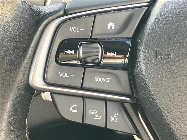 アコード EX 純正8型ナビ/バックカメラ/ETC/全席シートヒーター/パドルシフト/レーダークルコン/USB/サンルーフ/純正フロアマット/パワーシート/レザーシート/ホンダセンシング/純正アルミ車載/BSM(15枚目)