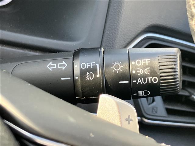 アコード EX 純正8型ナビ/バックカメラ/ETC/全席シートヒーター/パドルシフト/レーダークルコン/USB/サンルーフ/純正フロアマット/パワーシート/レザーシート/ホンダセンシング/純正アルミ車載/BSM(17枚目)