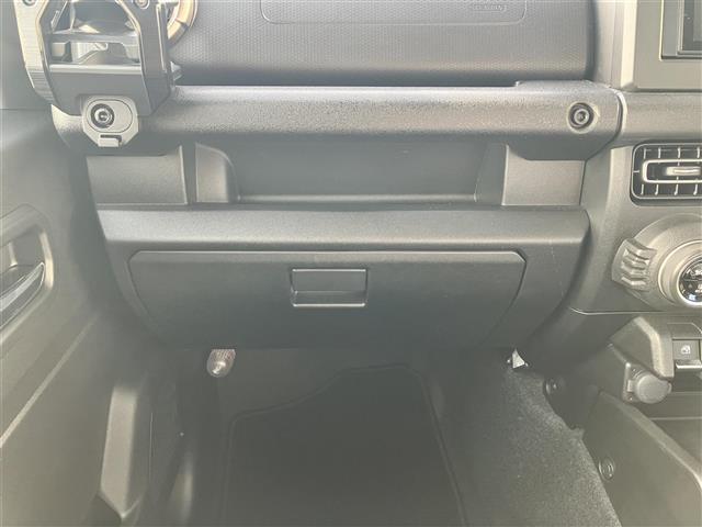 ジムニー ＸＣ　社外ＤＡ／ターボ／ＥＴＣ／前席シートヒーター／４ＷＤ／スマートキー／スペアキー１本／クルコン／ＥＴＣ／純正フロアマット／背面タイヤ／センターデフロック／レーンキープアシスト／ダウンヒルアシスト／ＬＥＤ（30枚目）