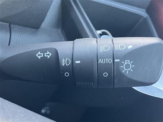 ハイゼットトラック ジャンボ エクストラ 4WD/ドライブレコーダー前後/アイドリングストップ/スマートキー/スペアキー1本/マニュアルエアコン/ディスプレイオーディオ/布シート/デジタルインナーミラー/オートライト/Wエアバッグ(17枚目)