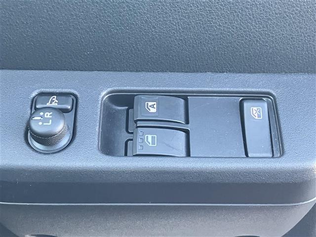 ハイゼットトラック ジャンボ エクストラ 4WD/ドライブレコーダー前後/アイドリングストップ/スマートキー/スペアキー1本/マニュアルエアコン/ディスプレイオーディオ/布シート/デジタルインナーミラー/オートライト/Wエアバッグ(19枚目)