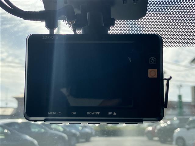 アクア S 純正ナビ/ETC/ドラレコ前後/オートライト/プッシュスタート/取扱説明書/アイドリングストップ/オートエアコン/スマートキー/スペアキー1本/純正フロアマット/wエアバッグ/横滑り防止装置/ハロゲン(28枚目)