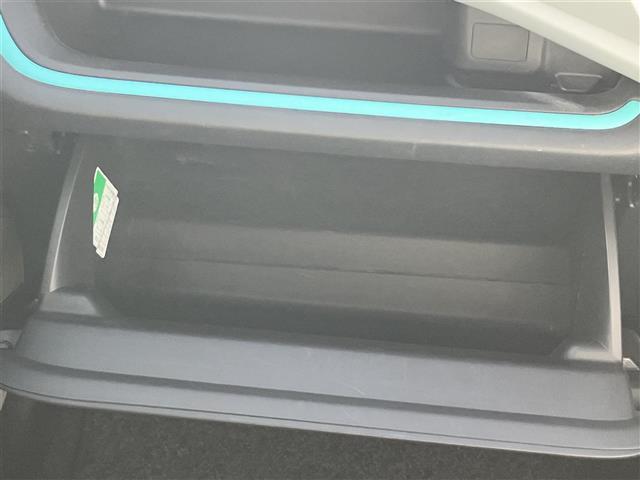 アクア S 純正ナビ/ETC/ドラレコ前後/オートライト/プッシュスタート/取扱説明書/アイドリングストップ/オートエアコン/スマートキー/スペアキー1本/純正フロアマット/wエアバッグ/横滑り防止装置/ハロゲン(32枚目)