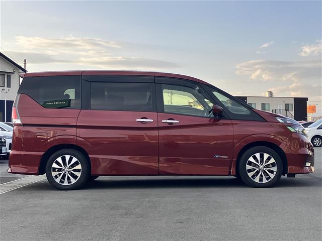 セレナ ハイウェイスター プロパイロット/純正ナビ/全方位カメラ/後席モニター/パーキングアシスト/USB/ドラレコ前後/ETC/純正フロアマット/両側パワスラ/純正アルミ/デジタルインナーミラー/コーナーセンサー前後/LED(8枚目)