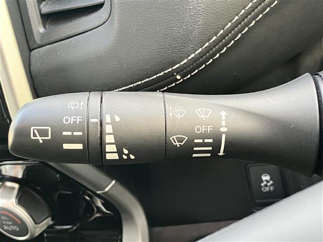 セレナ ハイウェイスター プロパイロット/純正ナビ/全方位カメラ/後席モニター/パーキングアシスト/USB/ドラレコ前後/ETC/純正フロアマット/両側パワスラ/純正アルミ/デジタルインナーミラー/コーナーセンサー前後/LED(13枚目)