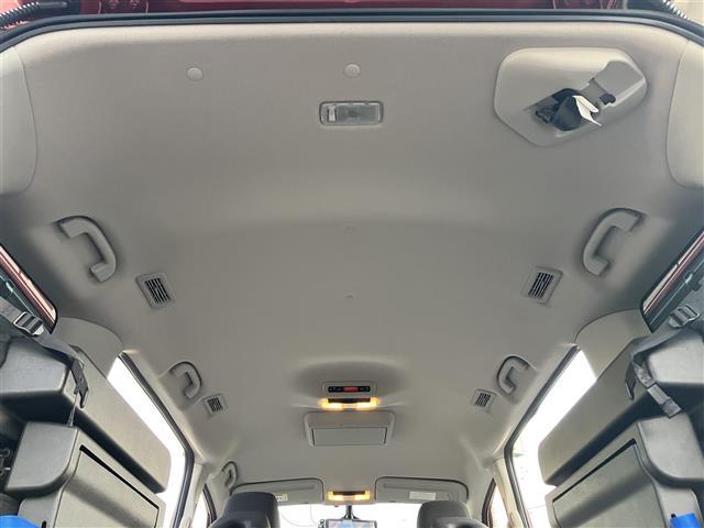 セレナ ハイウェイスター プロパイロット/純正ナビ/全方位カメラ/後席モニター/パーキングアシスト/USB/ドラレコ前後/ETC/純正フロアマット/両側パワスラ/純正アルミ/デジタルインナーミラー/コーナーセンサー前後/LED(43枚目)