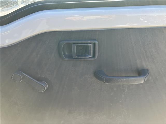 ハイゼットトラック エアコン・パワステ スペシャル マニュアルエアコン/パワーステアリング/純正フロアマット/ハロゲンヘッドライト(21枚目)