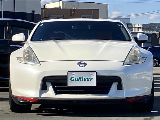 フェアレディＺ バージョンＴ　ＨＫＳマフラー／ＷＯＲＫＶａｒｉａｎｚａ１９インチＡＷ／ＢＯＳＥ／純正ナビ／Ｂカメラ／パドルシフト／ＥＴＣ／ドラレコ前後／ハーフレザー／パワーシート／シートヒーター／オートライト／ブルーレンズミラー（6枚目）