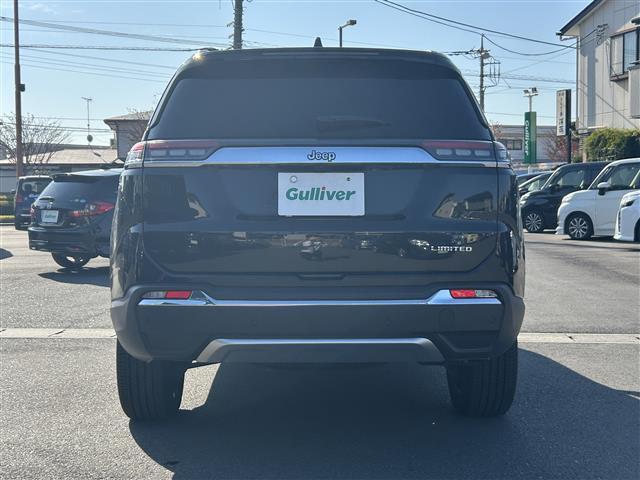 ジープ・コマンダー リミテッド 純正ナビ(Bluetooth、AppleCarPlay)/全方位カメラ/ETC/4WD/ターボ/スペアキー/ワイヤレス充電/サンルーフ/電動リアゲート/ステアリングヒーター/D+N席シートヒーター(5枚目)