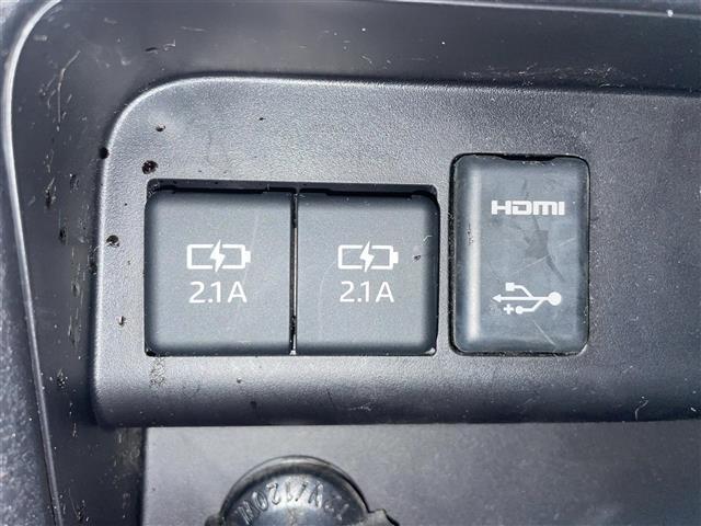 ヴォクシー ハイブリッドZS 純正10型ナビ/純正12.1型後席モニター/Bカメラ/クルコン/Wオートエアコン/スペアキー1本/ETC/USB/HDMI/ドラレコ前後/純正フロアマット/両側パワスラ/前席シートヒーター/LED(26枚目)