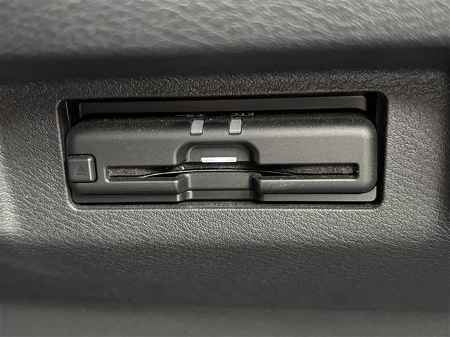 キックス オーテック　純正９型ナビ／全方位カメラ／プロパイロット／ＥＴＣ／ドラレコ／ＵＳＢ／純正フロアマット／純正アルミホイール／ステアリングヒーター／デジタルインナーミラー／コーナーセンサー前後／オートライト／衝突軽減（25枚目）