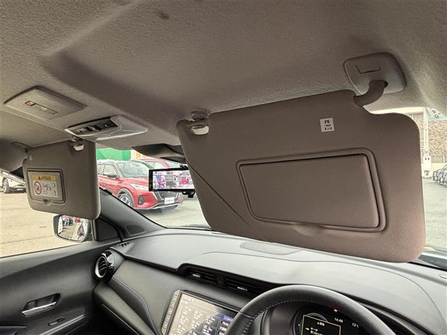 キックス オーテック　純正９型ナビ／全方位カメラ／プロパイロット／ＥＴＣ／ドラレコ／ＵＳＢ／純正フロアマット／純正アルミホイール／ステアリングヒーター／デジタルインナーミラー／コーナーセンサー前後／オートライト／衝突軽減（28枚目）