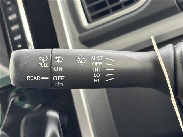 タント カスタムＲＳ　ＳＡ　ＳＤナビ／ターボ／ドラレコ前後／ターボ／ＥＴＣ／両側パワスラ／純正アルミホイール／盗難防止装置／オートライト／ＬＥＤヘッドライト／Ｗエアバッグ／衝突軽減システム／横滑り防止装置／地図ＳＤ無し（13枚目）