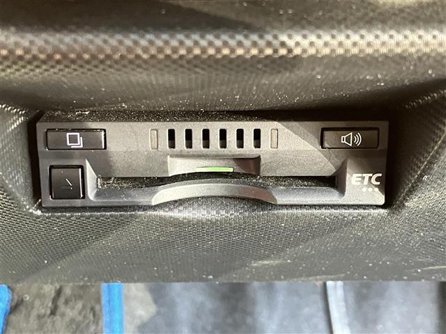 ライズ Ｚ　純正９型ナビ／全方位カメラ／ドラレコ前後／ＥＴＣ／ＢＳＭ／寒冷地仕様／１００Ｖ充電／レーダークルコン／ＵＳＢ／シートヒーター／純正フロアマット／純正アルミ／レーンキープアシスト／ドアハンドルプロテクタ（19枚目）