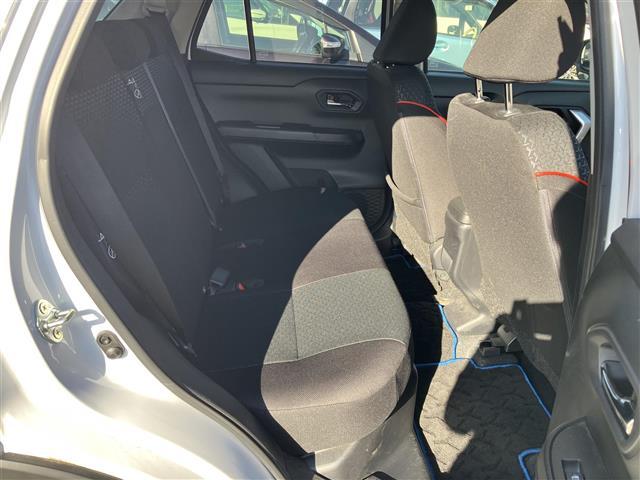 ライズ Ｚ　純正９型ナビ／全方位カメラ／ドラレコ前後／ＥＴＣ／ＢＳＭ／寒冷地仕様／１００Ｖ充電／レーダークルコン／ＵＳＢ／シートヒーター／純正フロアマット／純正アルミ／レーンキープアシスト／ドアハンドルプロテクタ（34枚目）