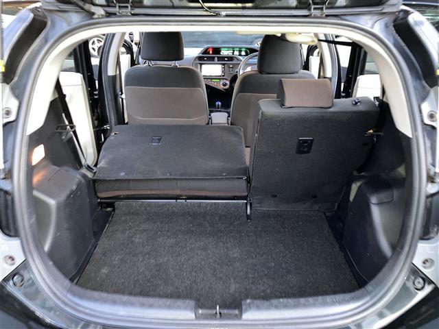 アクア Ｇ　保証書／記録簿／取扱説明書／アイドリングストップ／リモコンキー／オートエアコン／純正ＥＴＣ／純正ナビ／フロアマット／布シート／純正アルミホイール／ＡＢＳ／横滑り防止装置／Ｗエアバッグ（39枚目）