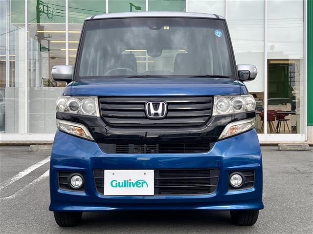 Ｎ－ＢＯＸカスタム ２トーンカラースタイル　Ｇ　ＳＳパッケージ　純正ナビ／両側パワスラ／オートエアコン／スマートキー／ＥＴＣ／フロアマット／布シート／純正アルミホイール／横滑り防止装置／オートライト／Ｗ＋サイドエアバッグ／衝突軽減システム／カーテンエアバッグ（10枚目）