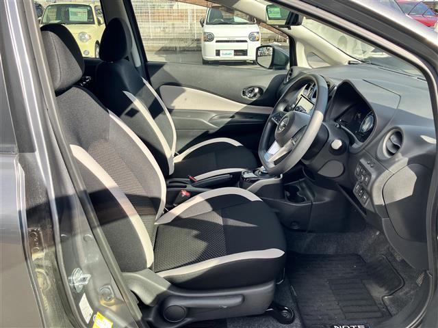 ノート e-パワー X 純正ナビ/ドラレコ/全方位カメラ/デジタルインナーミラー/ETC/純正フロアマット/コーナーセンサー前後/レーンキープアシスト/盗難防止装置/オートライト/Wエアバッグ/地図SD無し/衝突軽減システム(33枚目)