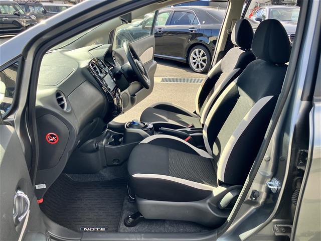 ノート e-パワー X 純正ナビ/ドラレコ/全方位カメラ/デジタルインナーミラー/ETC/純正フロアマット/コーナーセンサー前後/レーンキープアシスト/盗難防止装置/オートライト/Wエアバッグ/地図SD無し/衝突軽減システム(34枚目)