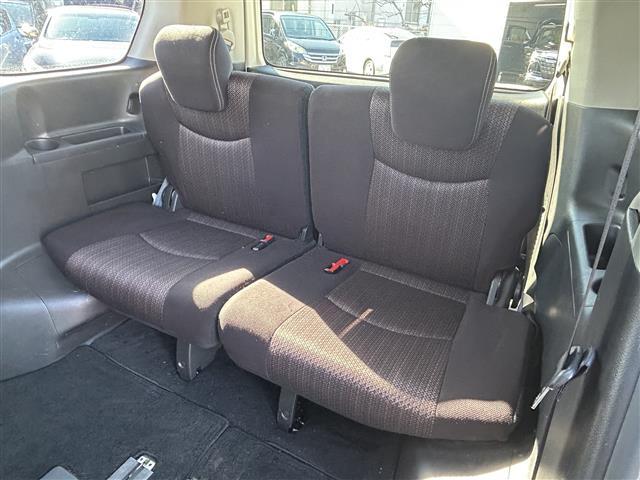 セレナ ハイウェイスターＳ－ＨＶアドバンスドセーフティパック　純正ナビ／全方位カメラ／後席モニター／両側パワースライドドア／横滑り防止装置／オートライト／布系シート／クルーズコントロール／ダブルオートエアコン／（37枚目）