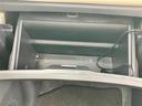 【 内装インテリア 】現車の確認はお電話で在庫のご確認の上、是非ご来店くださいませ!ご来店の難しい方は店舗スタッフがお電話やメールで詳細をお答えさせて頂きます。